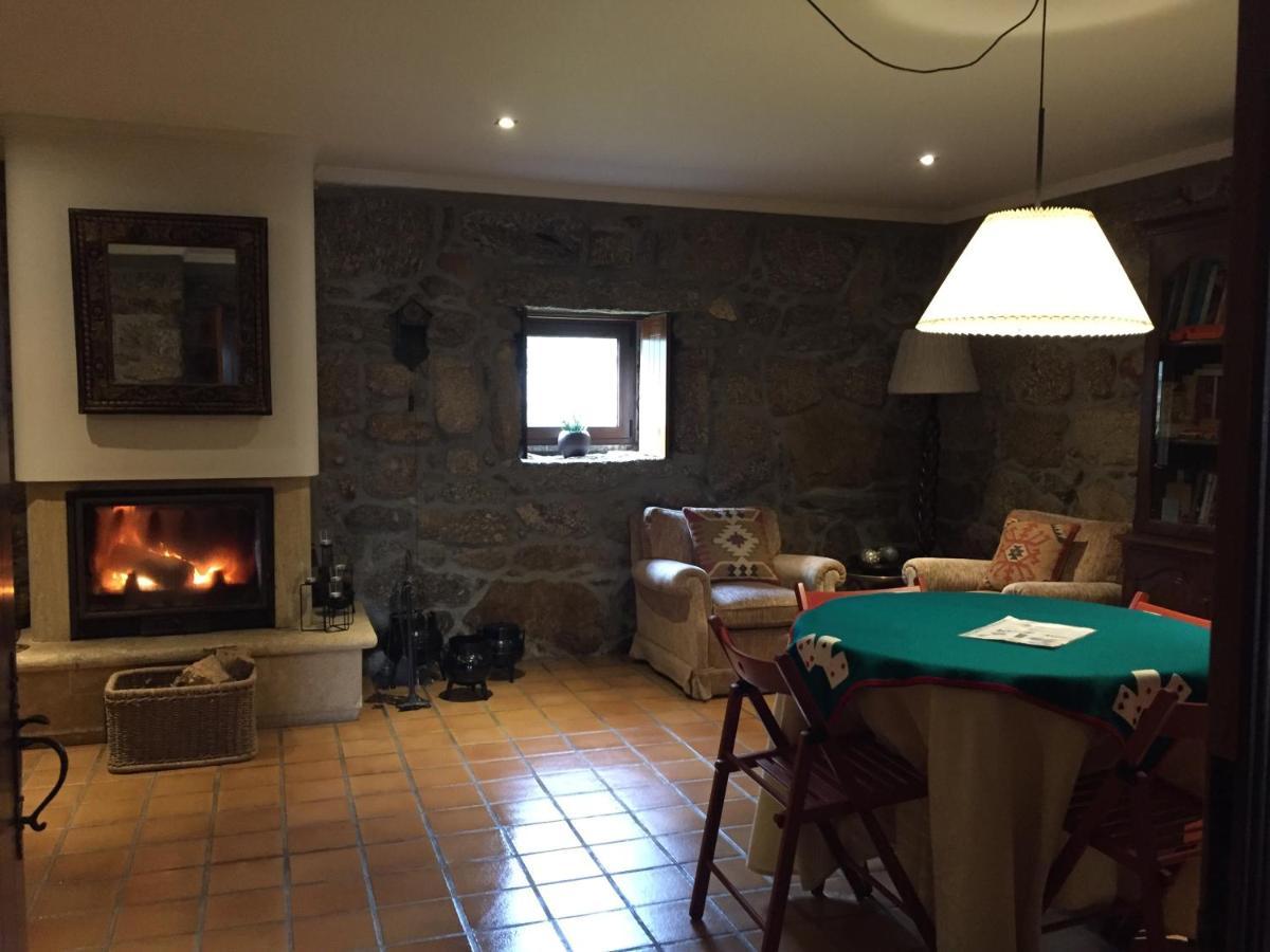Bergui Guesthouse - Guimarães Exteriör bild