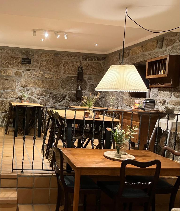 Bergui Guesthouse - Guimarães Exteriör bild