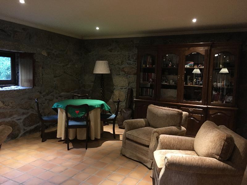 Bergui Guesthouse - Guimarães Exteriör bild